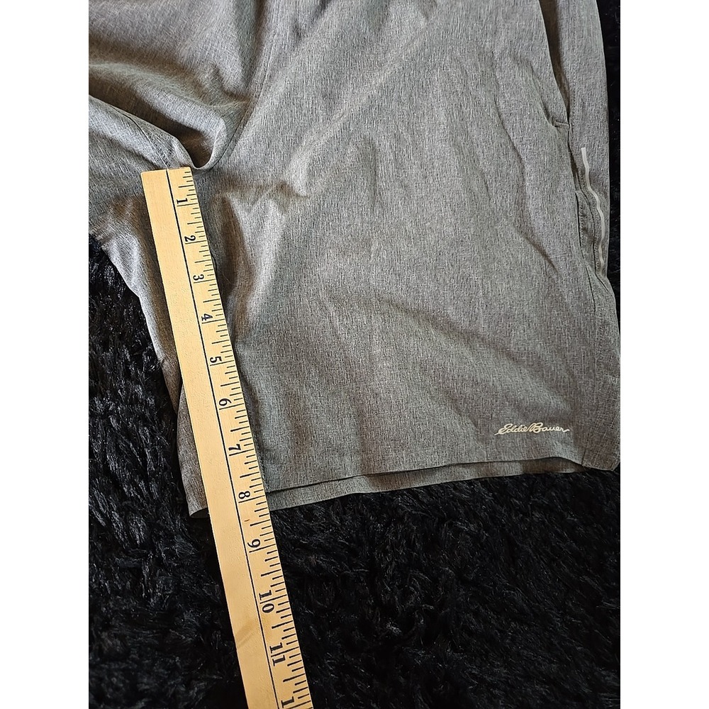 Eddie Bauer Men's M Shorts UPF 50+ Water‎ Repellent 4-Way Stretch Pull On 8" - Picture 13 of 14